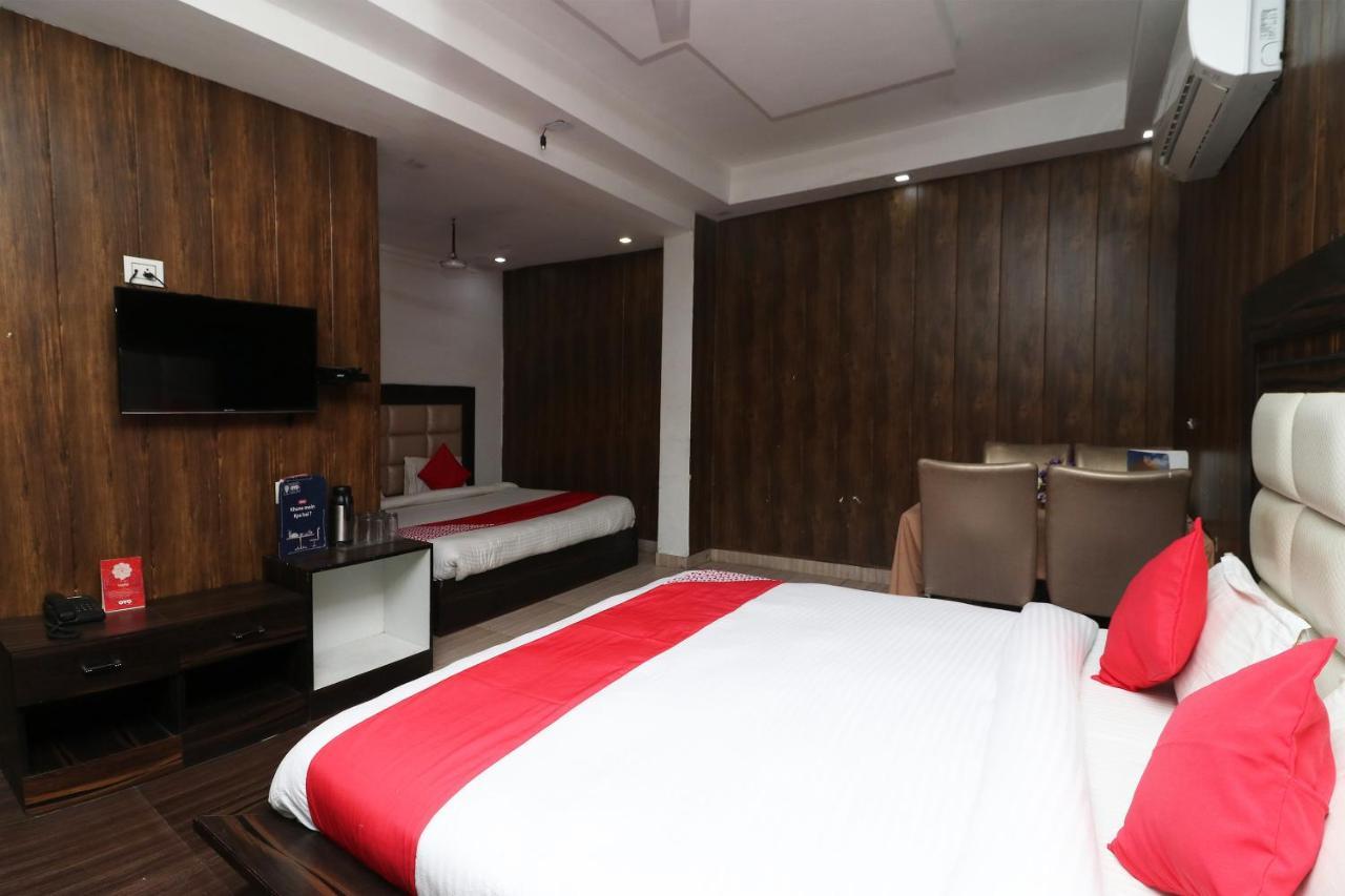Oyo 29095 Garden Grill Hotel Сахаранпур Екстериор снимка