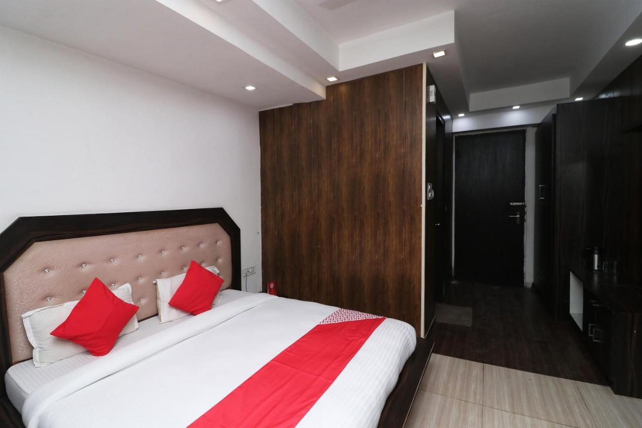 Oyo 29095 Garden Grill Hotel Сахаранпур Екстериор снимка